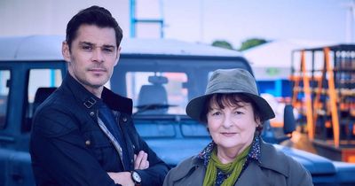 Vera and Happy Valley 'clash of drama titans' upsets some viewers