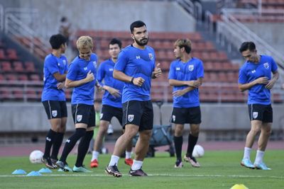 Thais gunning for victory in 2nd leg