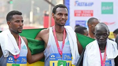 Mumbai Marathon: Hayle Lemi & Anchialem Haymanot set new event records in elite men's & women's field