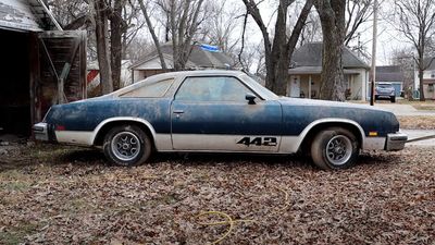 1977 Oldsmobile 442 Barn Find Is In Surprisingly Good Condition