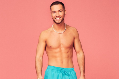Who is Ron Hall? Love Island’s first partially sighted contestant