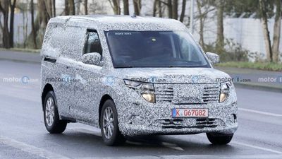 Ford Transit Courier Spied For The First Time With Production Body