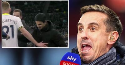 Gary Neville shows how Arsenal tables have turned with scathing dig at Tottenham