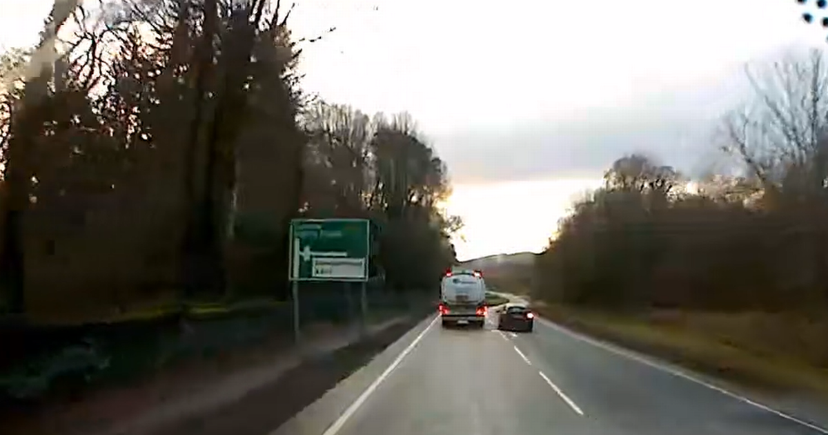 Heart-stopping Moment Driver Overtakes Lorry And Veers…