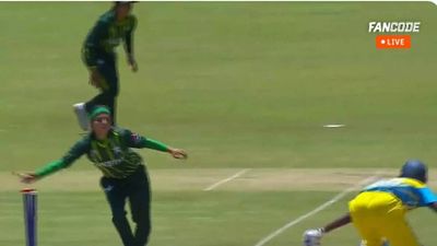 Venkatesh Prasad gives befitting reply to Mark Waugh on 'Mankading' comment