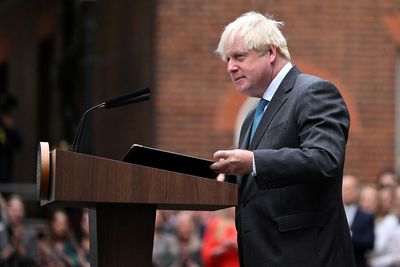 Boris Johnson to write memoir about his time in Downing Street