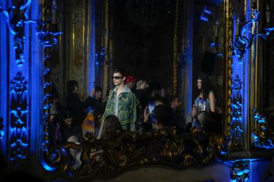 Armani, Kapoor bring tranquil close to Milan fashion week