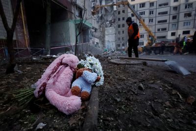 Tearful Ukrainians mourn victims of Dnipro attack