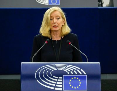 EU ombudsman urges parliament 'culture change' over graft scandal