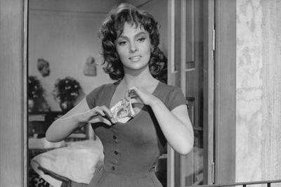 Gina Lollobrigida: Italian film star once dubbed ‘most beautiful woman in the world’ dies aged 95
