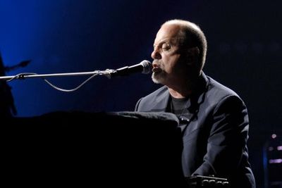 ‘I always loved him’: Billy Joel pays tribute to Jeff Beck at his Madison Square Garden show