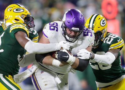 Garrett Bradbury wants to re-sign with the Vikings