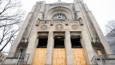 Saving Chicago’s sacred places is a civic duty