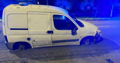 Police chase van with no tyres through Bristol after reports of vehicle 'with sparks coming from it'