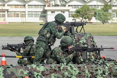 Taiwan to allow women into reservist training for first time