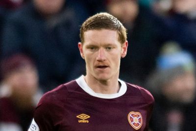 Kye Rowles commits future to Hearts with new long-term deal
