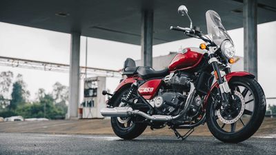 Royal Enfield Announces Variants And MSRP Of Super Meteor 650 In India