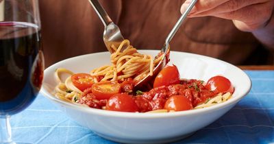 'World's best pasta sauce' needs just three ingredients as top chef shares easy method