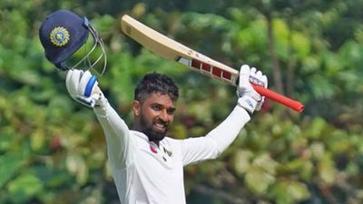 Ranji Trophy: Sachin Baby's ton helps Kerala recover against Karnataka