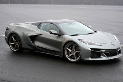 Fastest Corvette ever is all-wheel-drive gas-electric hybrid