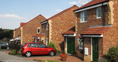 Man hailed for 'petty revenge' after stranger parks in his drive to attend party