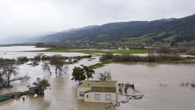 California's atmospheric river storms mean managing floods in a time of drought