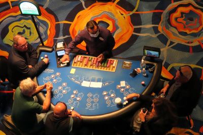 NJ gambling revenue matches all-time high, with online help