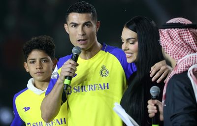 Saudi businessman bids $2.6m for Ronaldo-Messi ticket