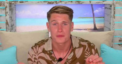 Love Island fans turn on Will Young as they spot farmer's 'huge red flag'