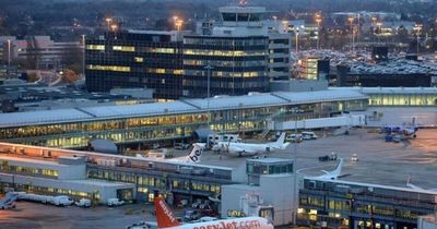 Driver charged £580 for Manchester Airport 20 minute drop off