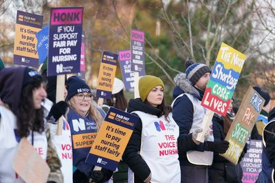 Thousands of nurses strike in dispute over pay