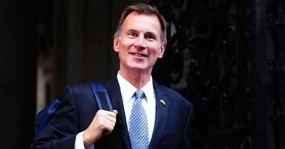 Chancellor Jeremy Hunt mocked over 'coffee cup' video explaining inflation