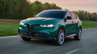 2024 Alfa Romeo Tonale PHEV Starts At $42,995, Lower If You Lease