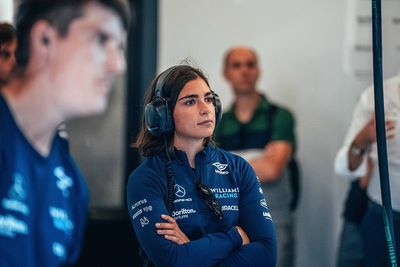 Chadwick to remain with Williams F1 academy in 2023