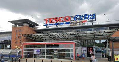 'Hero' son, 15, rushed to give CPR to unresponsive man outside Leeds Tesco