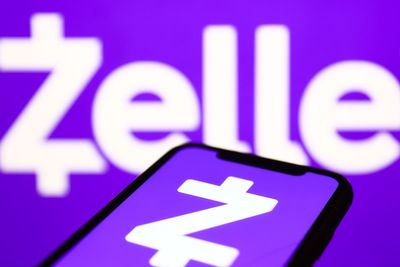 Zelle users report outage with bank-to-bank payment system