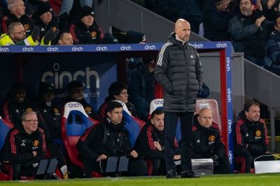 Manchester United in disbelief as two quick-fire blows hand Arsenal an unlikely boost at Crystal Palace