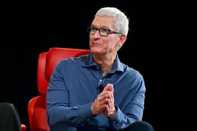 Apple's postponed glasses prove our AR future is further off than we thought