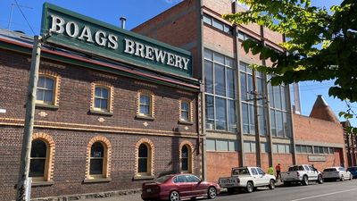 Launceston's Boag's Brewery stops tours and closes visitors centre, putting 13 jobs on the line