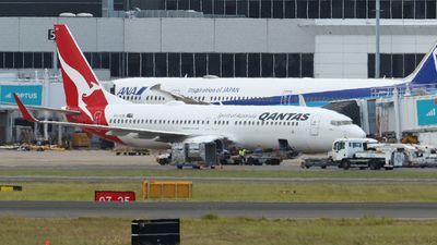 A Passenger On The Qantas Mayday Flight Has Detailed What It Was Like Onboard It Sounds Fkd