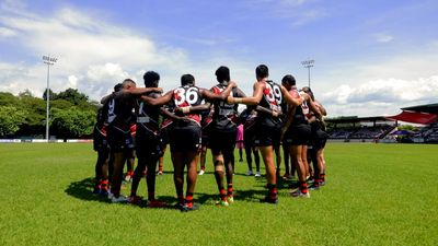 Tiwi Bombers Football Club threatened with $10,000 fine over Men's Premier League game forfeiture