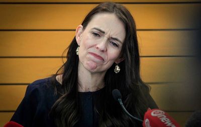 Jacinda Ardern resignation – live: Justin Trudeau leads tributes to ‘immeasurable’ New Zealand prime minister