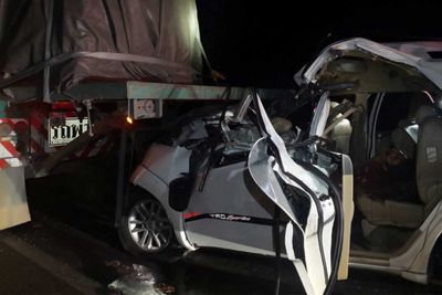 Illegal migrant killed in Surat Thani crash