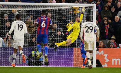 Crystal Palace’s Michael Olise stuns Manchester United with late leveller