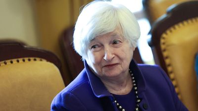 Yellen starts off trip to Africa with commitment to stay for the long haul