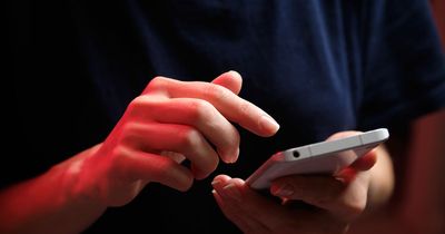 Man's efforts to decipher cryptic napkin note and work out woman's number goes viral on Twitter