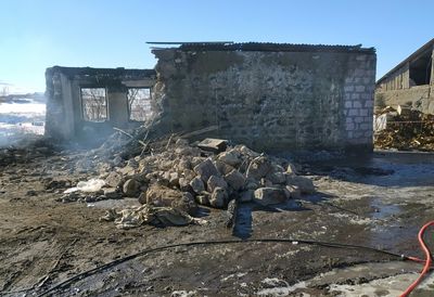 Fire kills 15 at Armenian military barracks