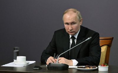 Russia's Putin holds second phone call in just over a week with Iranian president