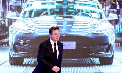 ‘A little off his rocker’: jurors grilled over views of Elon Musk for shareholder trial