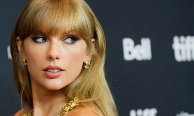 Taylor Swift’s Midnights generates $230m in sales for Universal